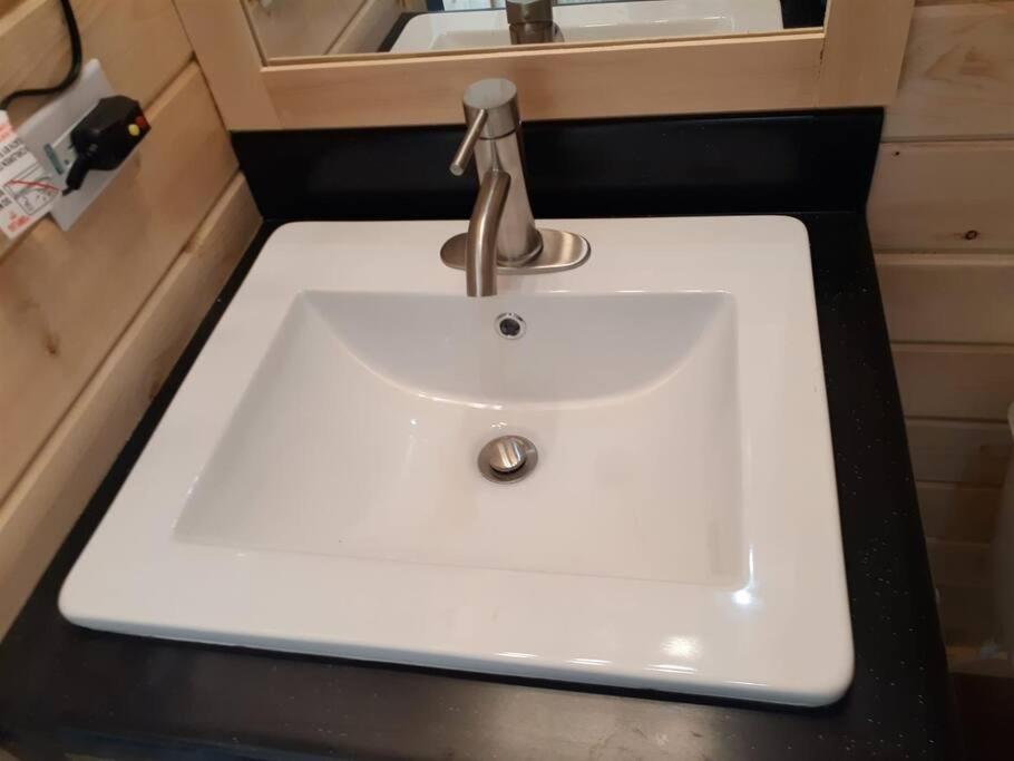 ואלה 091 Star Gazing Tiny Home Near Grand Canyon South Rim Sleeps 8 מראה חיצוני תמונה